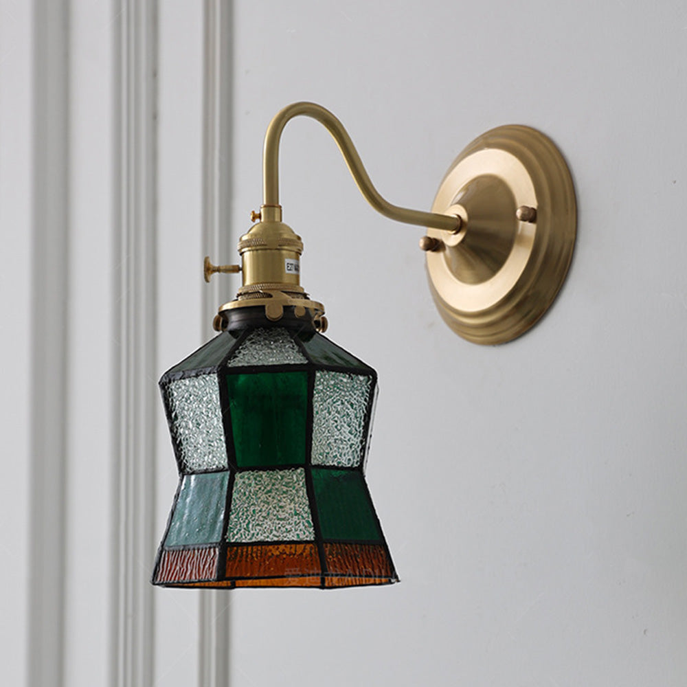 Wandleuchte mit Vintage-Glasschirm