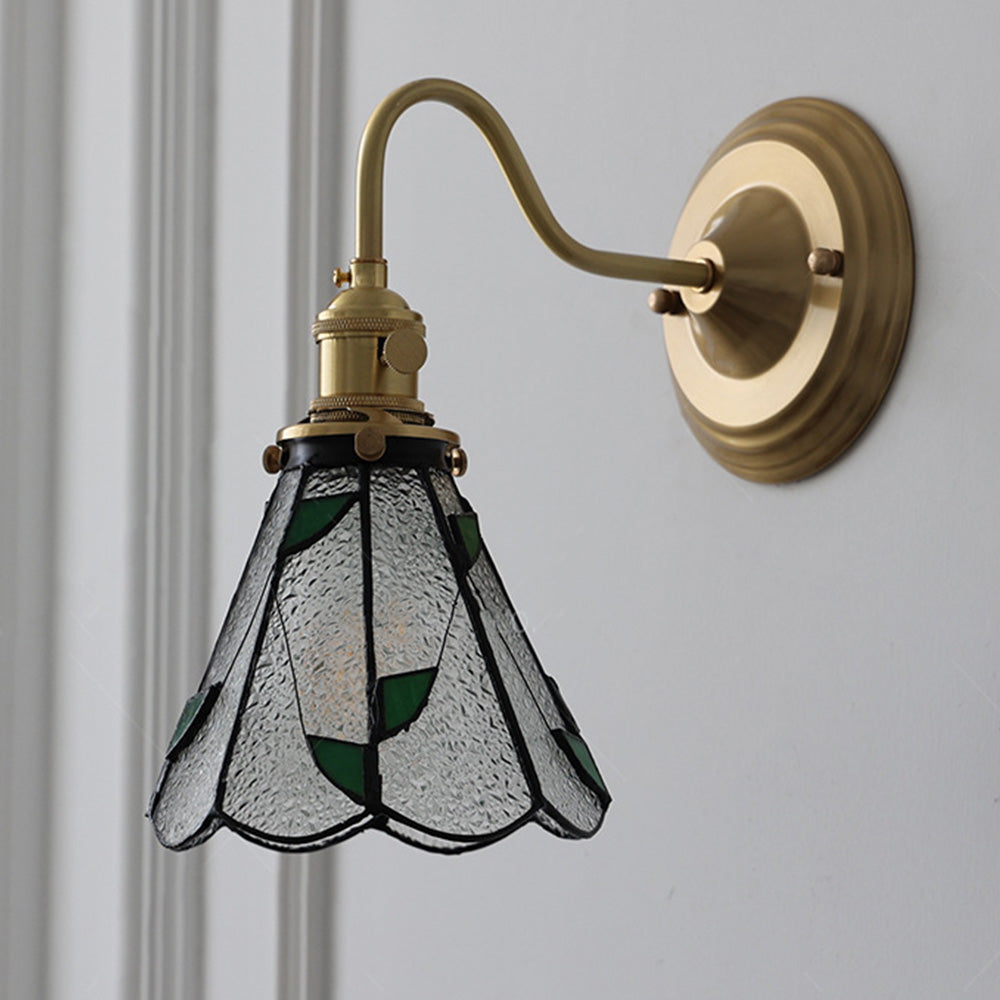 Wandleuchte mit Vintage-Glasschirm
