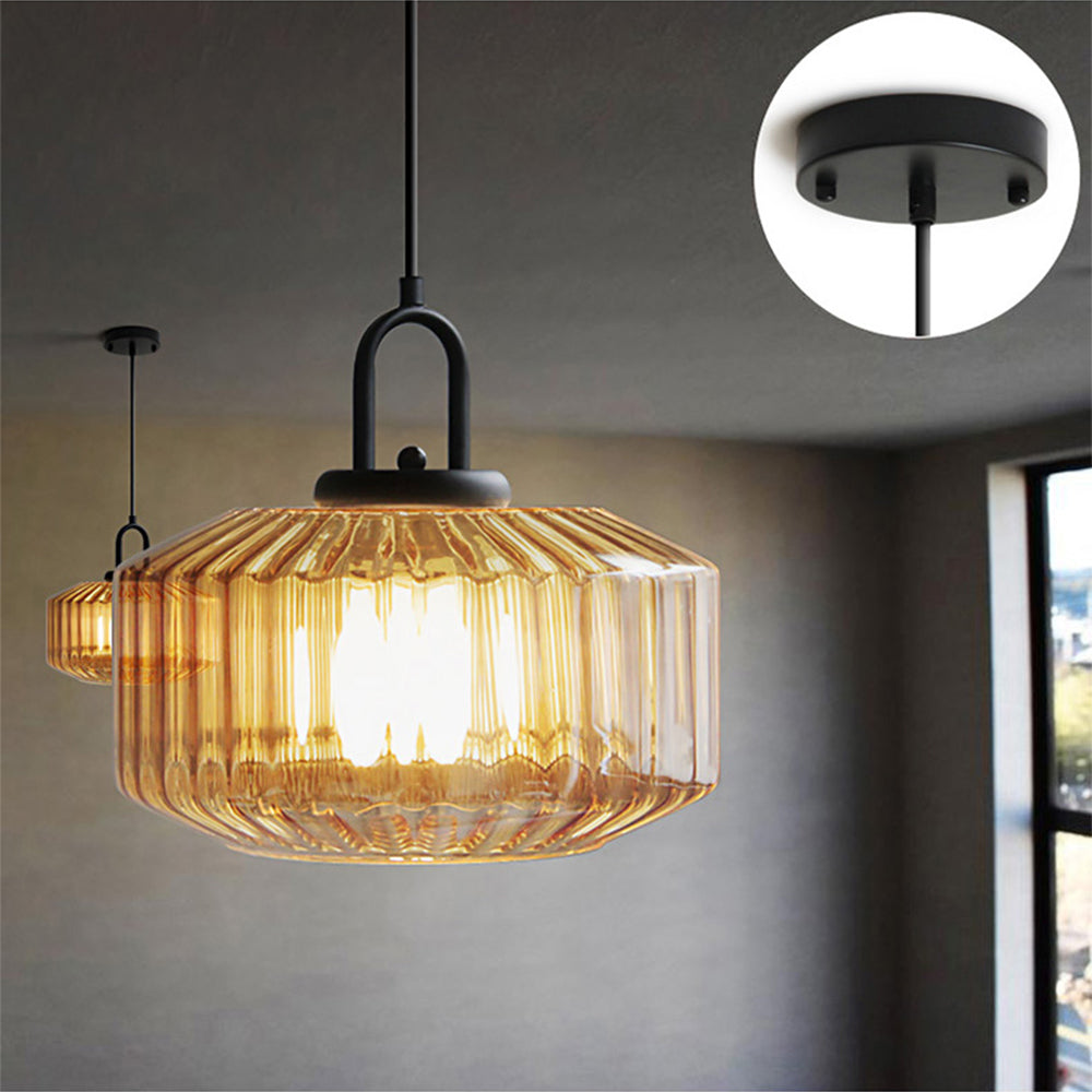 Lámpara colgante con pantalla de cristal verde rayado