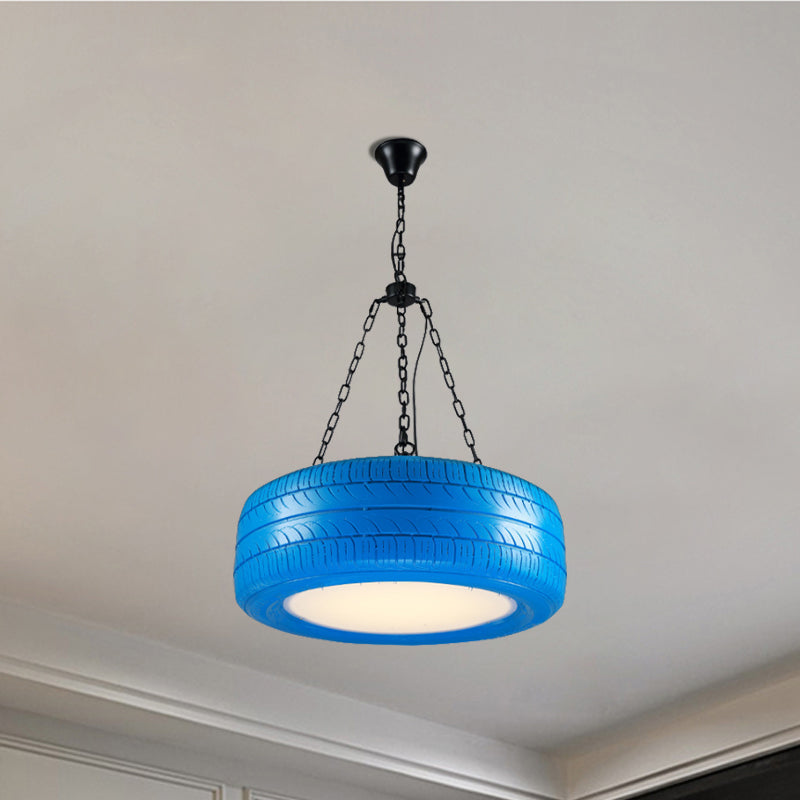 Lampada da soffitto con paralume in gomma