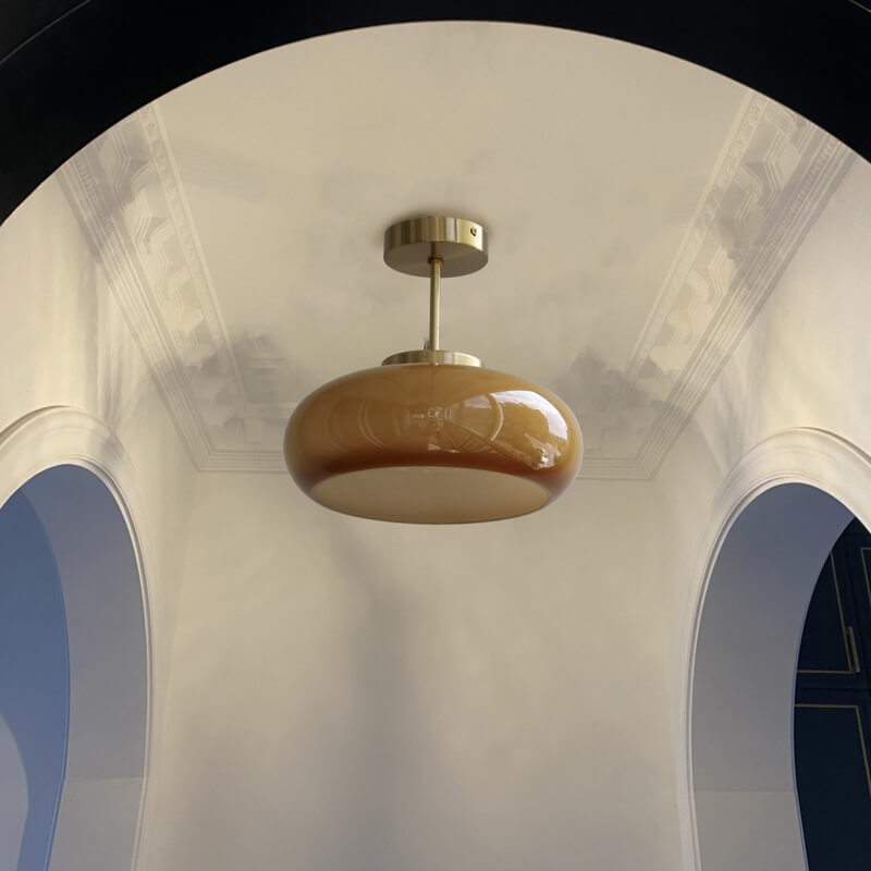 Lampada da soffitto vintage in vetro e ottone semi-incasso
