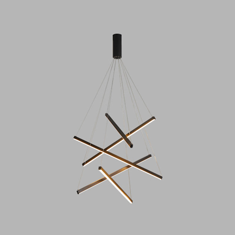 Lámpara de araña moderna de metal negro con LED
