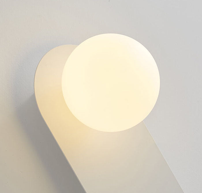 Wandleuchte Modern Glas Kugel Metall Design