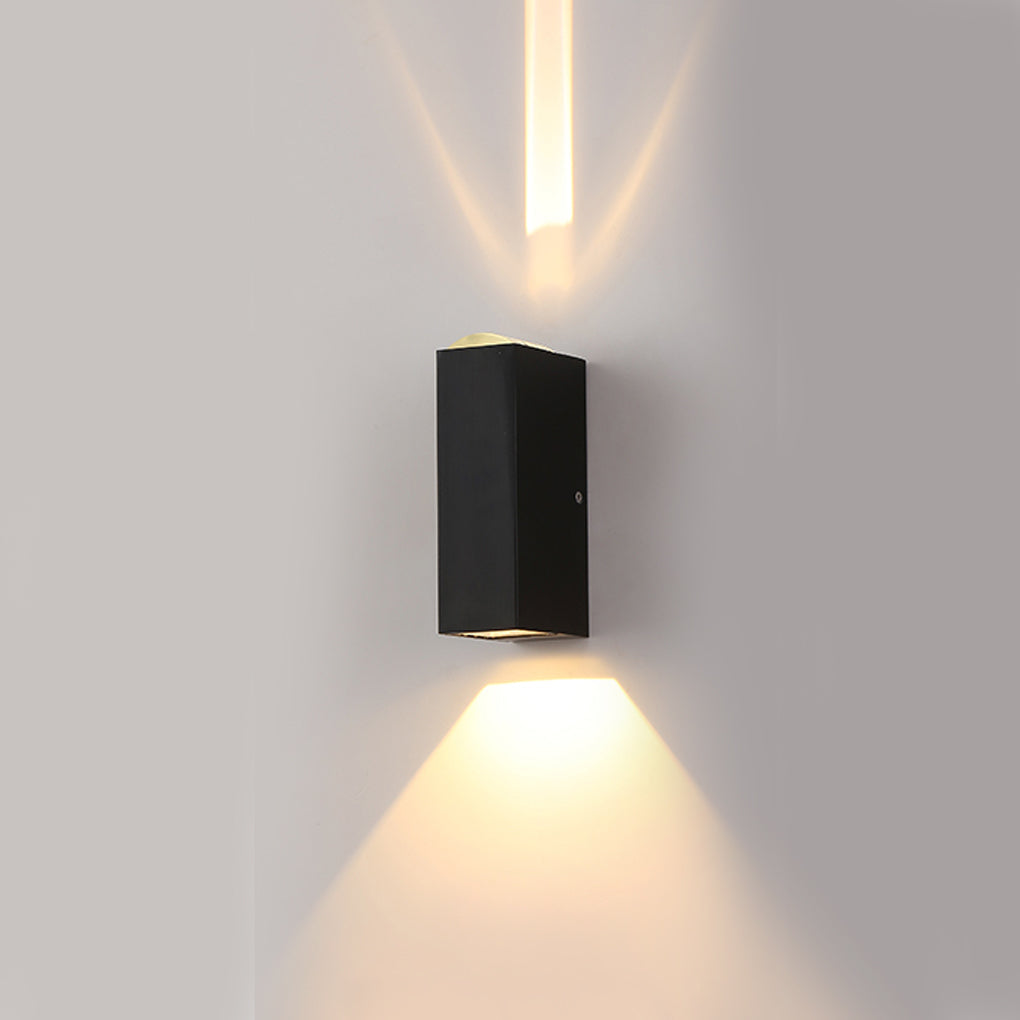Aplique de pared LED de aluminio negro para exterior