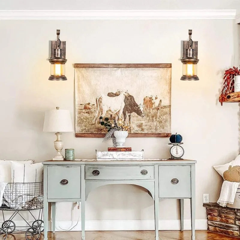 Wandleuchte mit Vintage-Glaslampenschirm-Design