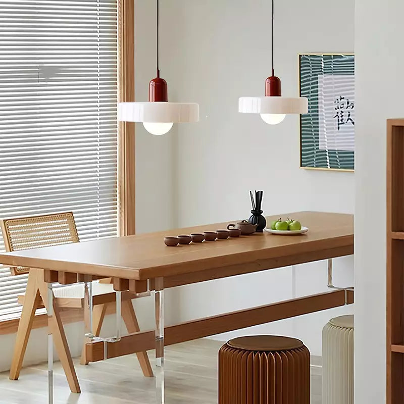 Lampada a sospensione in vetro colorato per case moderne
