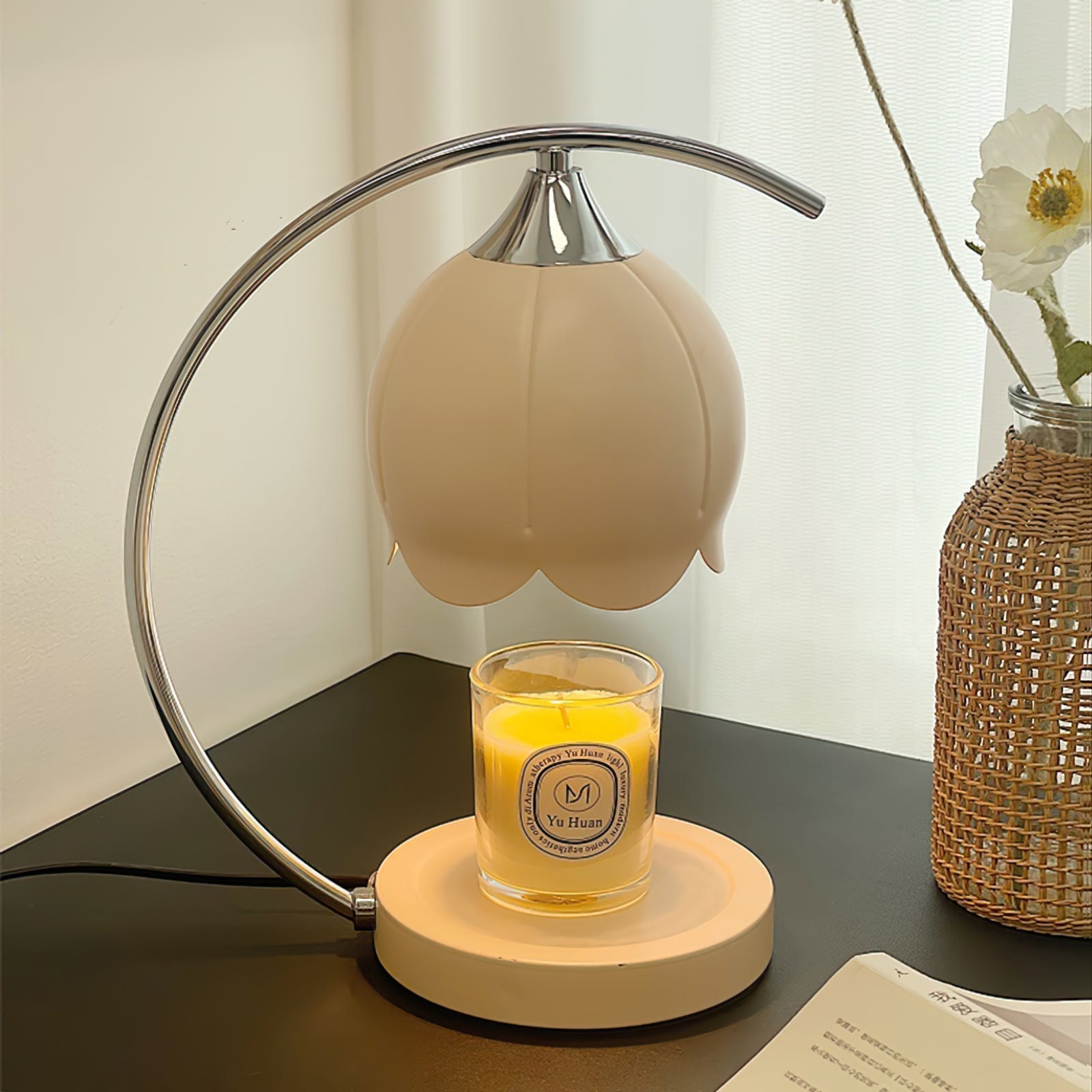 Table Lamp with Candle Wax Melt Warmer