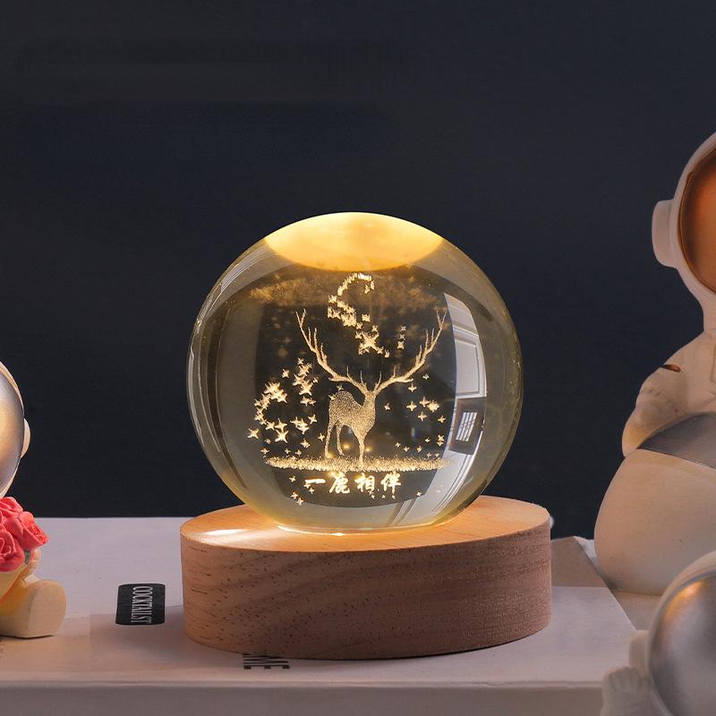 Lámpara de Bola de Cristal con Base de Madera
