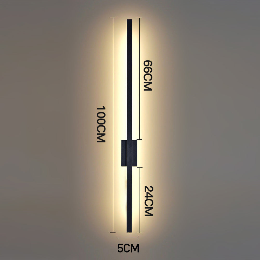 Apliques de pared LED de hierro largos, minimalistas e industriales, para una decoración contemporánea y una iluminación elegante.