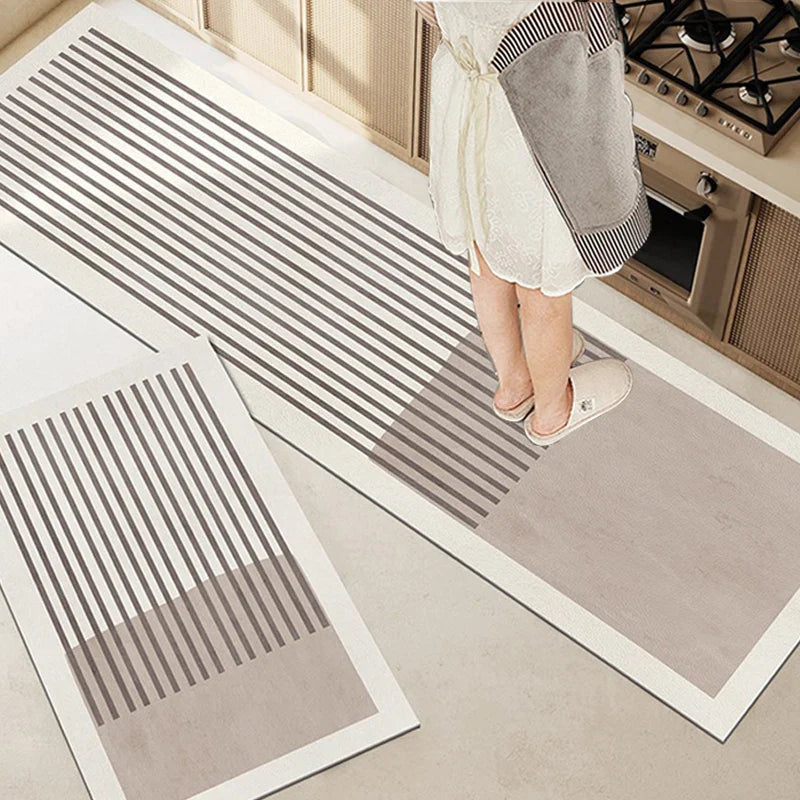 Royaleva Absorbent Anti-Slip Rug - Washable Diatomite Kitchen and Bathroom Mat