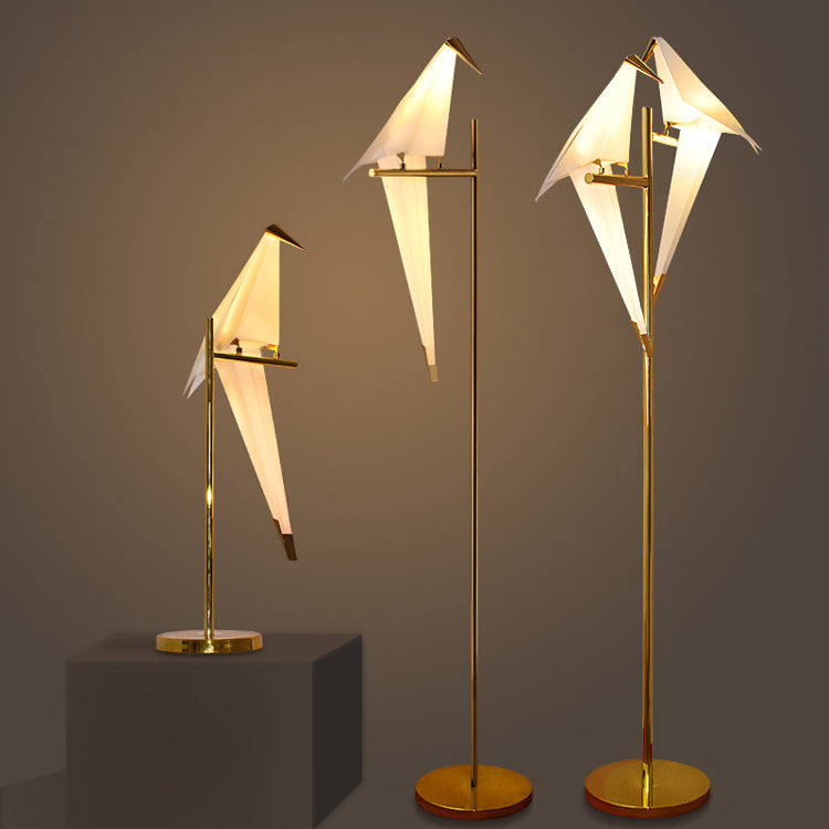 artistic-magnetic-bird-light-f-5-u08hiy
