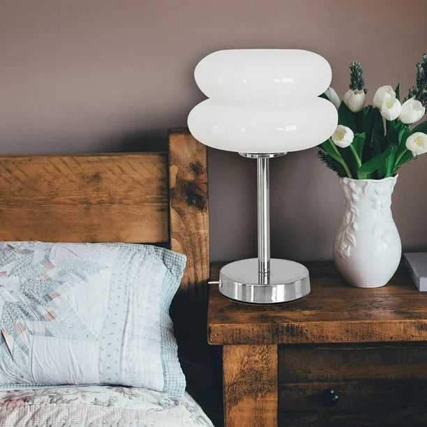 Lámpara de mesa con pantalla de vidrio retro
