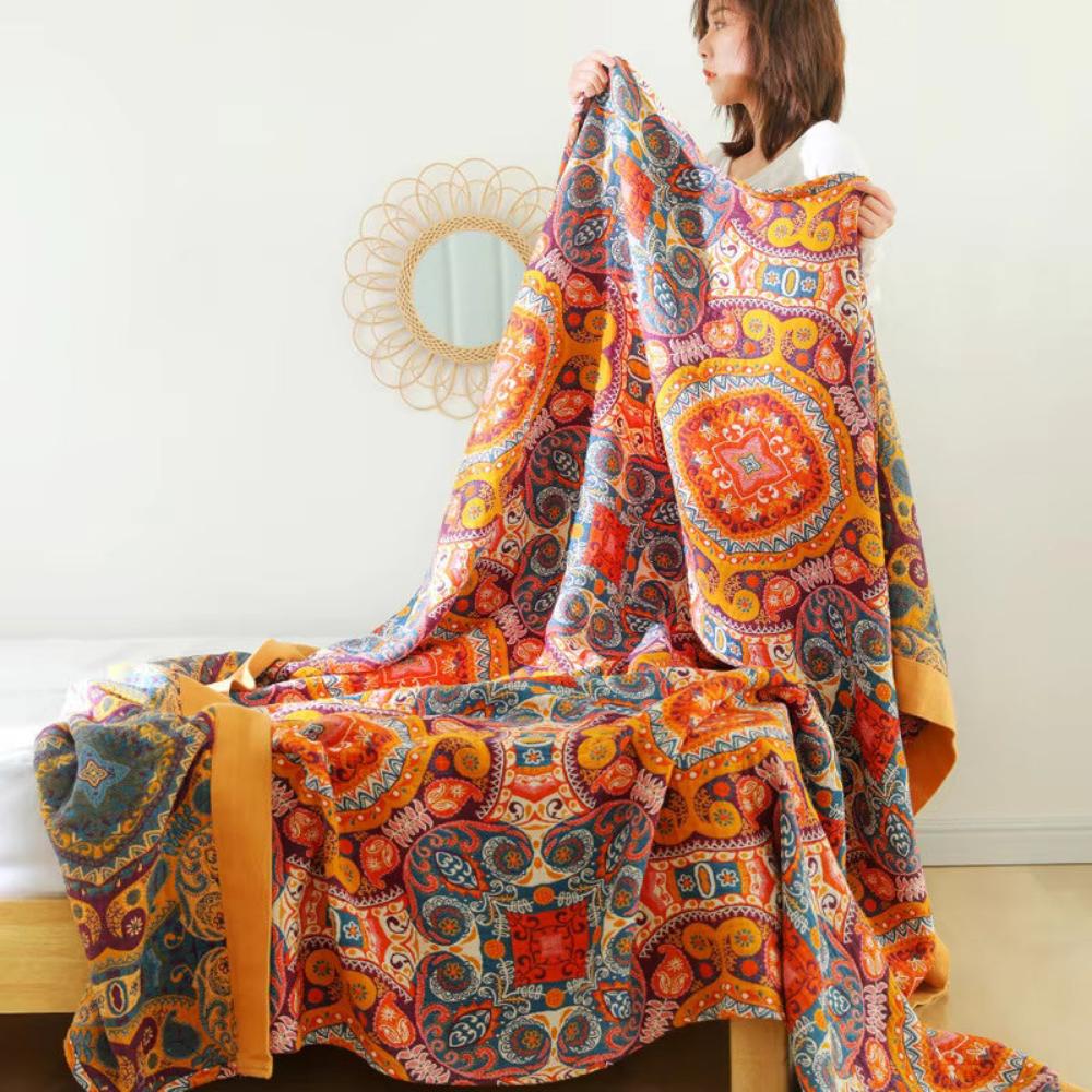 Lightweight Cooling Quilted Blanket