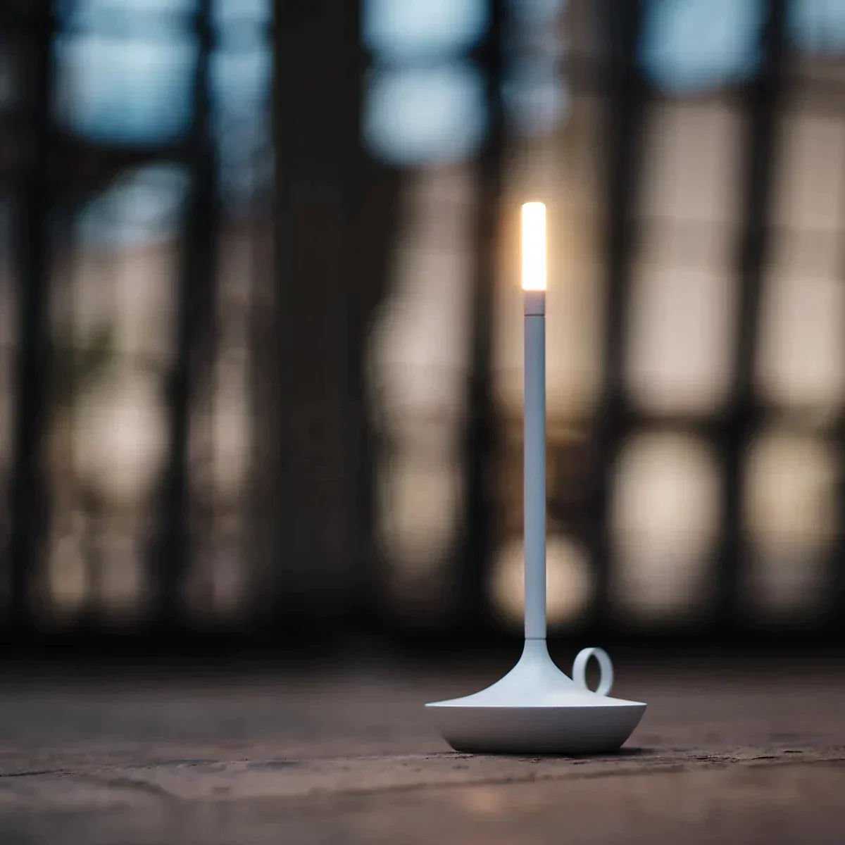 elegant-dimmable-table-lamp-fo-10-5ko4h8