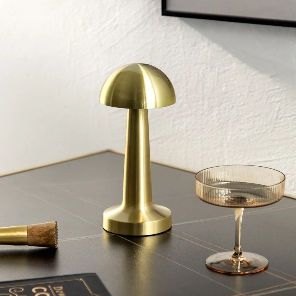 elegant-dimmable-table-lamp-fo-10-ui4aie