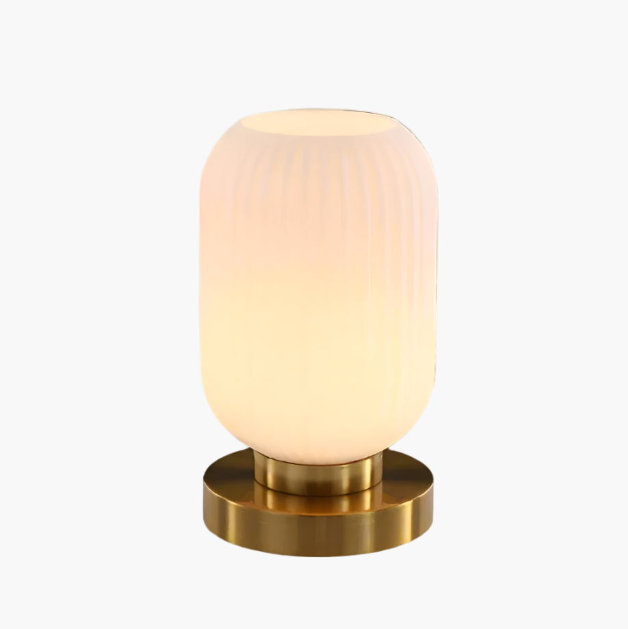 elegant-nordic-style-table-lam-21-u8lnvw