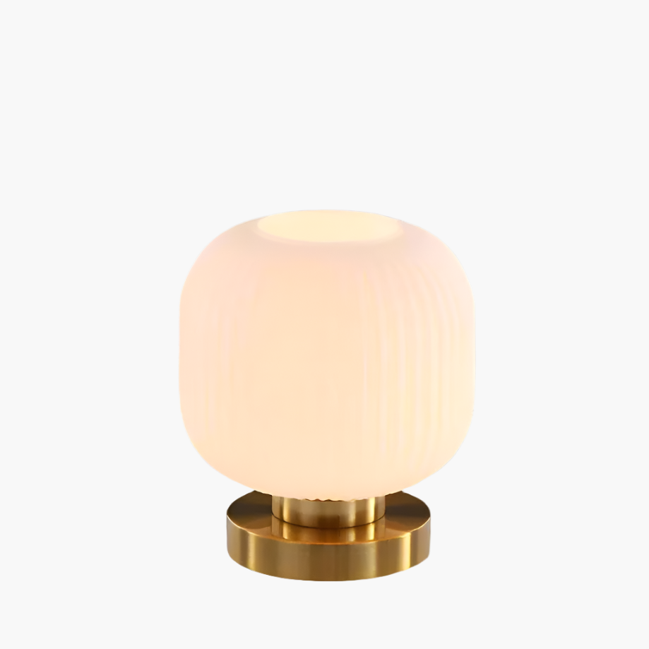 elegant-nordic-style-table-lam-23-1g3mma