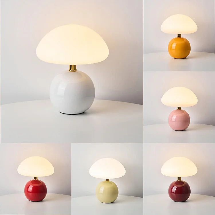 Lámpara de mesa de cerámica color crema con diseño de hongo LED