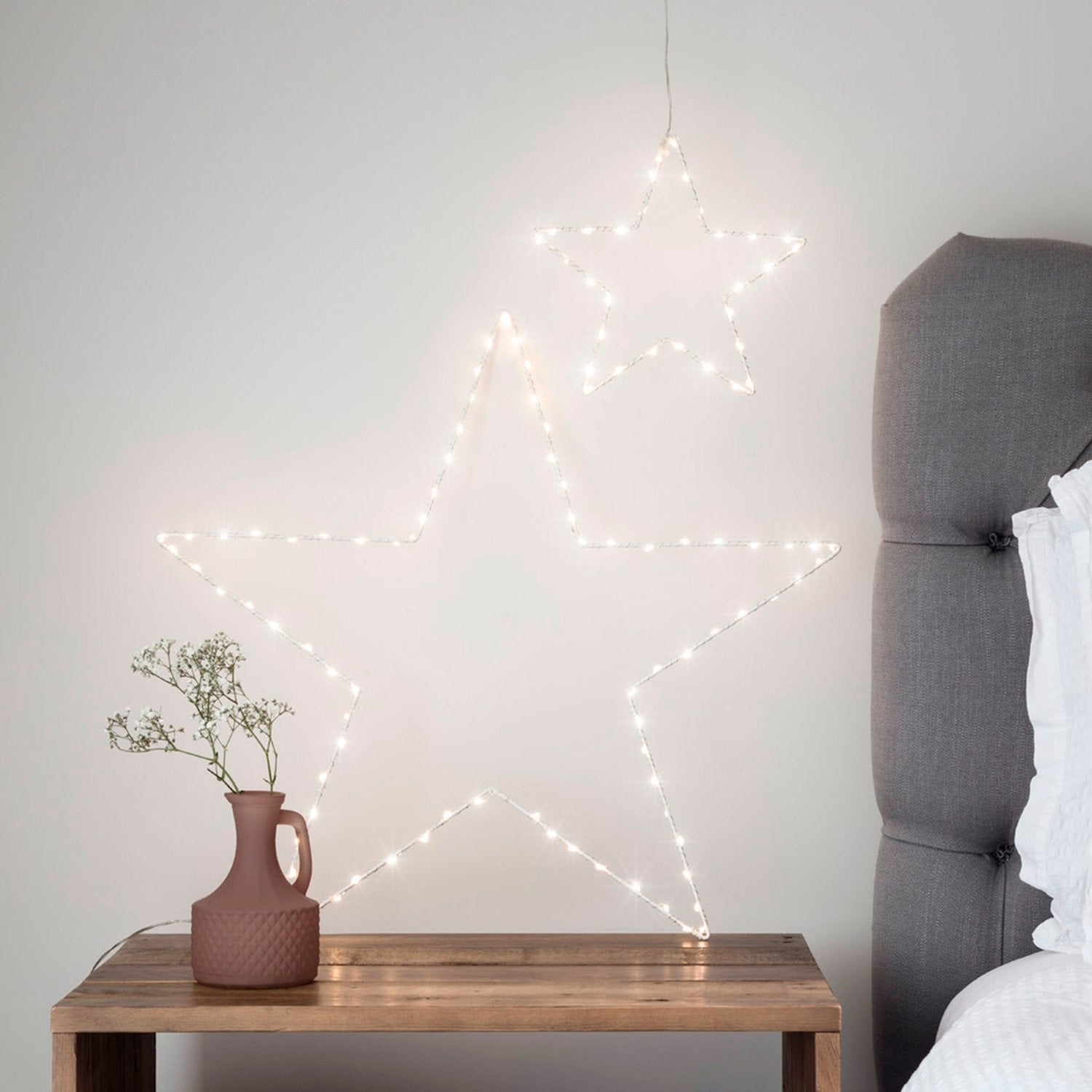 D-LL160034_Osby-Window-Star-Light-Bundle-Bedroom-Table_P1_2000x2000_1082a33f-b63a-40d1-8392-ff1b253b4a05.jpg