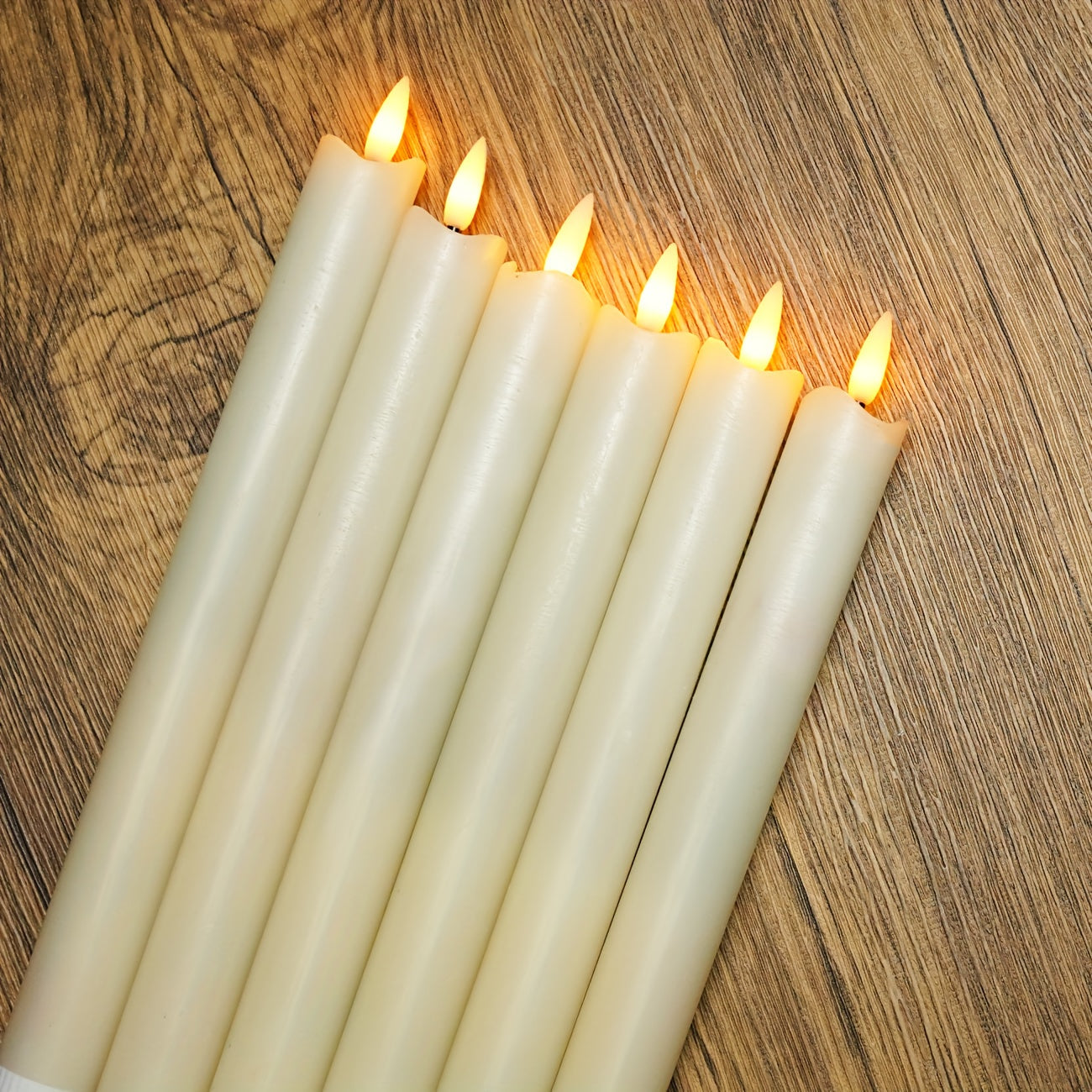 flameless-led-candle-set-with--2-8s8i2m