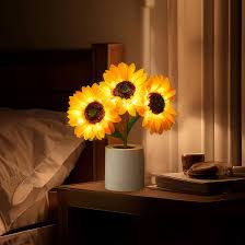 floral-inspired-led-table-lamp-9-uqsaad