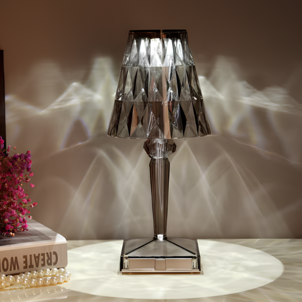 Lámpara de mesa LED con efecto cristal