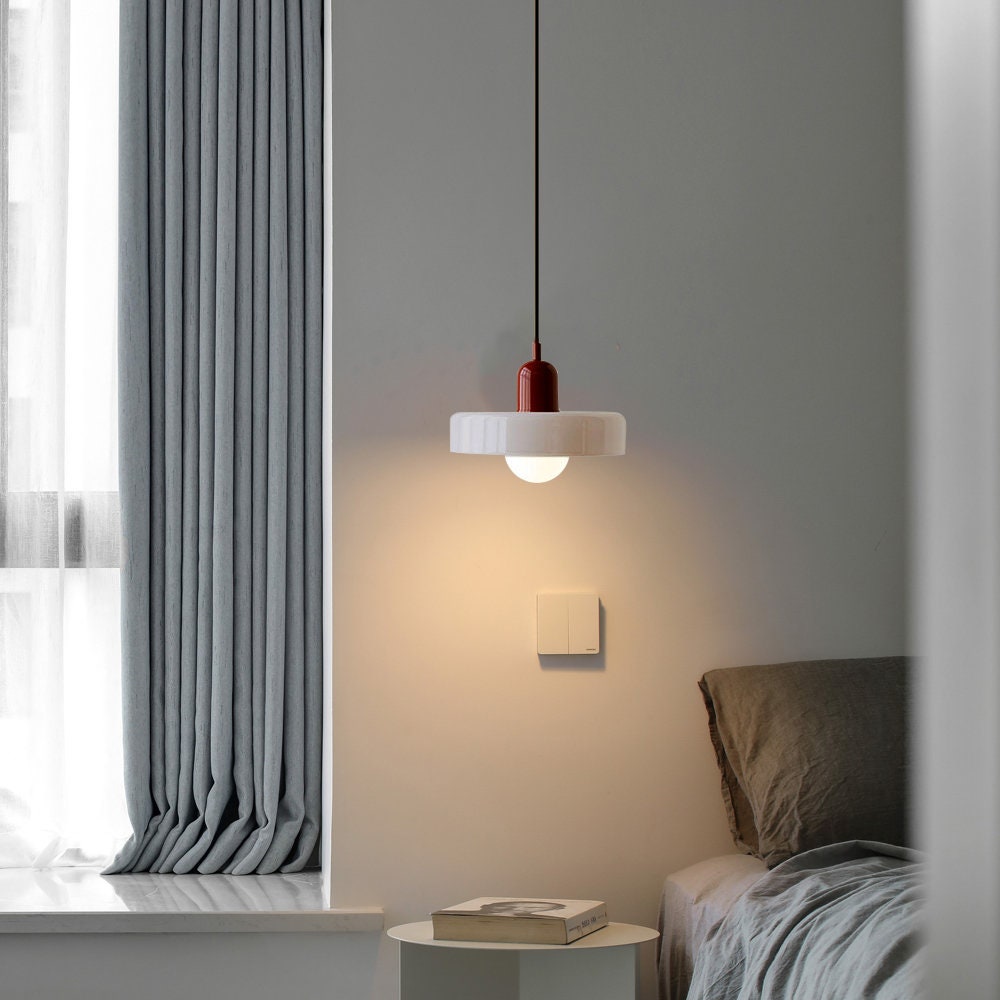 Lampada a sospensione in vetro colorato per case moderne