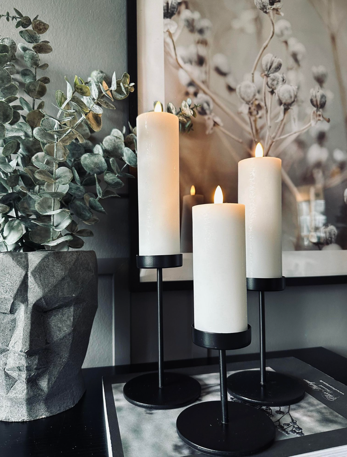 Candle Holders Minimalist Metal Pedestal Set