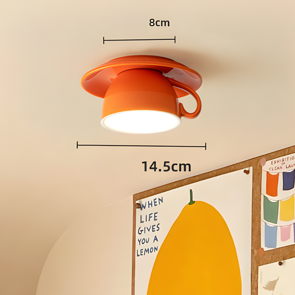 Lampa sufitowa w kształcie ceramicznej filiżanki do sypialni