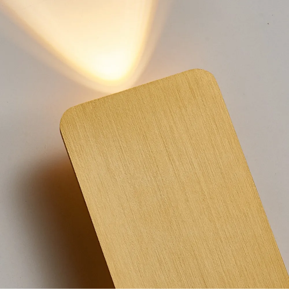 Lámpara de pared moderna de metal para interiores