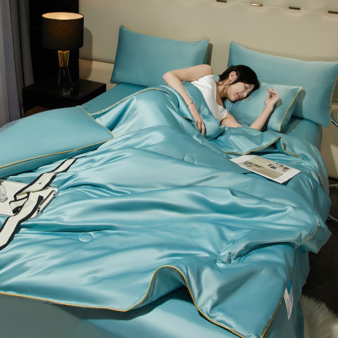 Cooling Blanket Lightweight Breathable Sleep