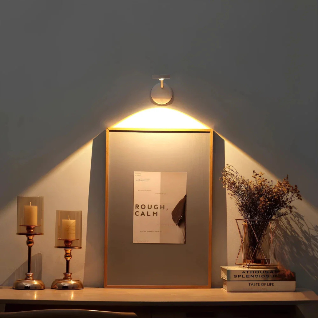 Lampada da parete regolabile con sensore di movimento a LED