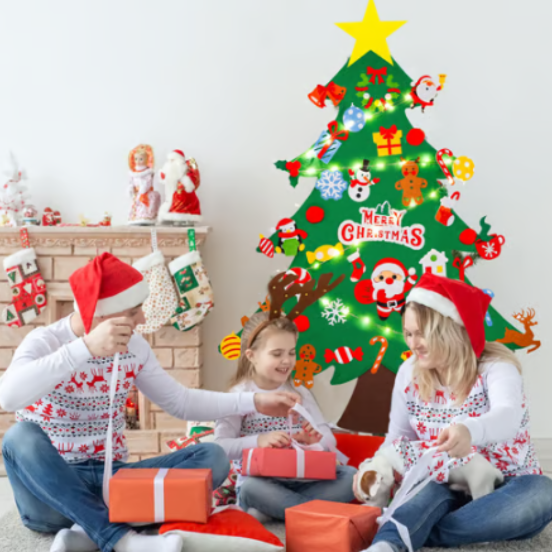 Albero di Natale in Feltro con Ornamenti per Bambini