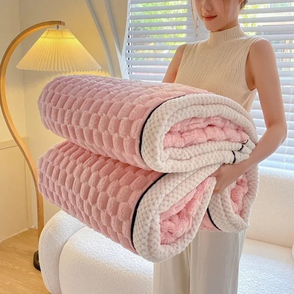Plush Fleece Blanket Soft Throw
