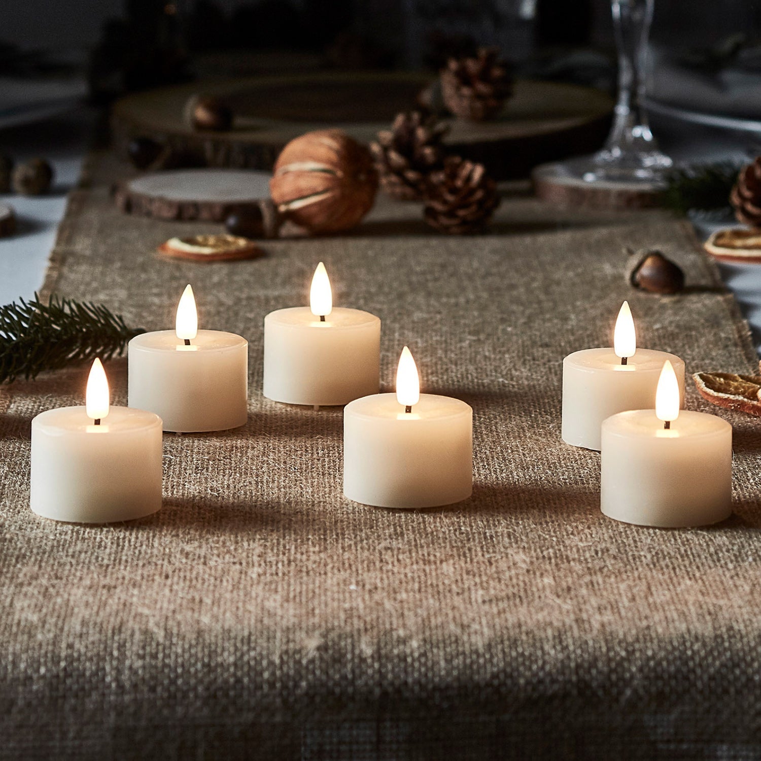 AU19001_True-Glow-Tea-Lights-Side_P2.jpg