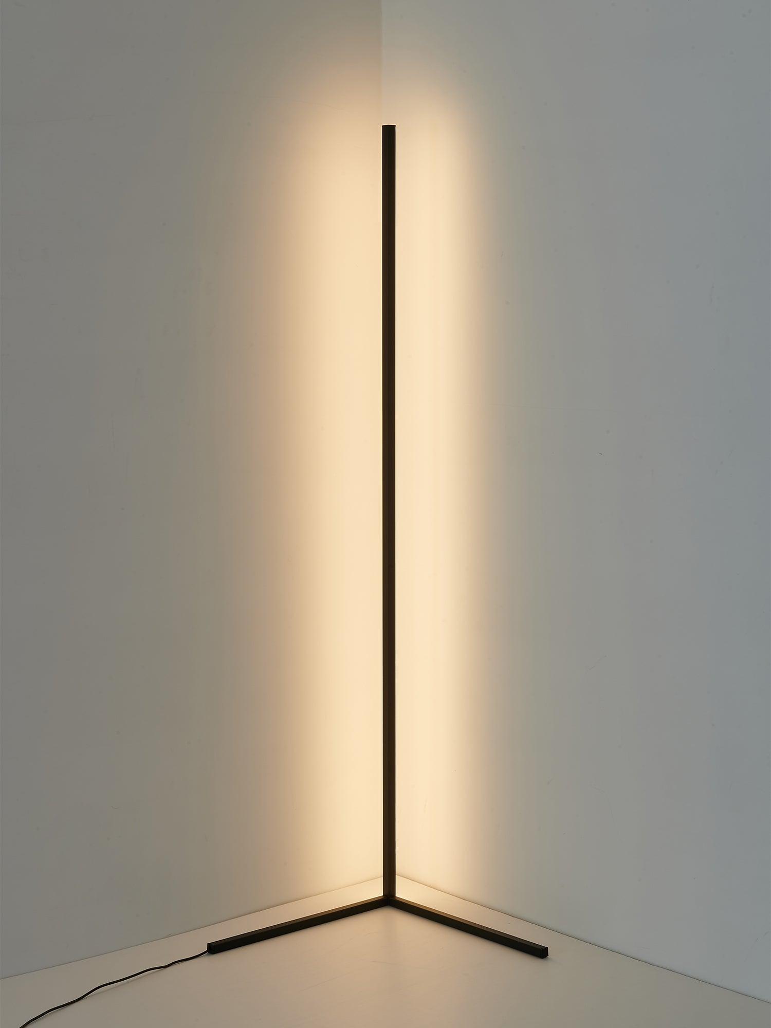 sleek-adjustable-led-floor-lam-27-q4irvl