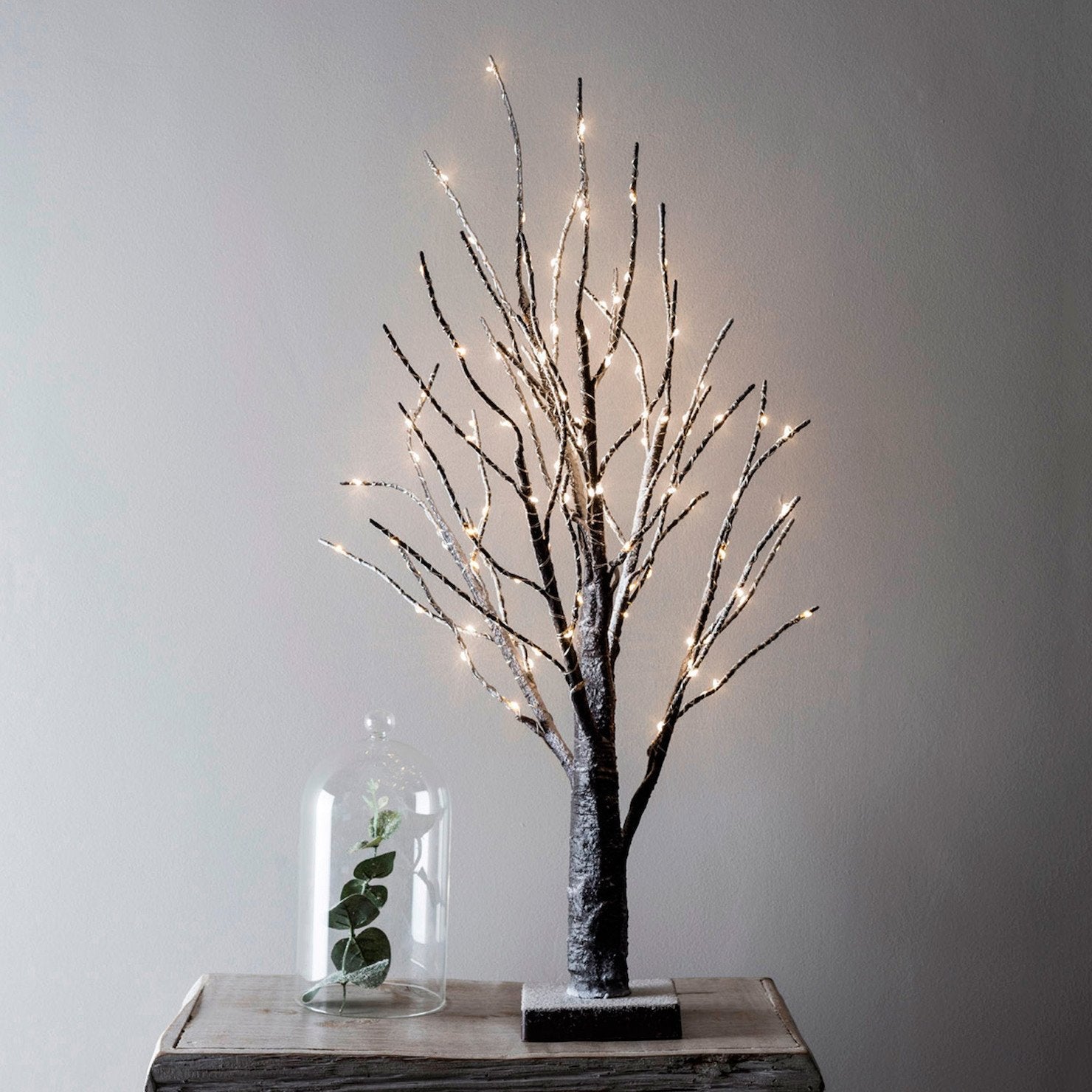 LL17033_Mini-Micro_E2_80_93Pre-Lit-Light-Twig_E2_80_93Tree-Christmas_P1.jpg