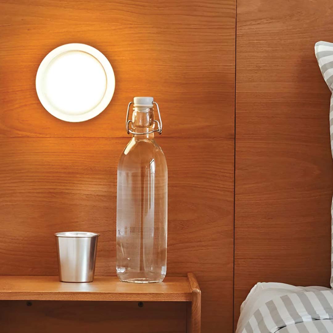 stylish-ambient-wall-light-fix-8-x3tsv8