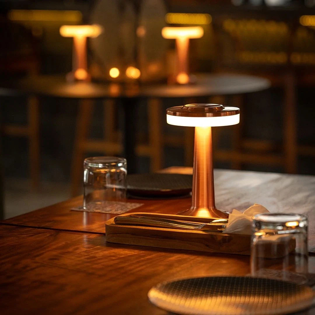 Lámpara de mesa recargable LED inalámbrica