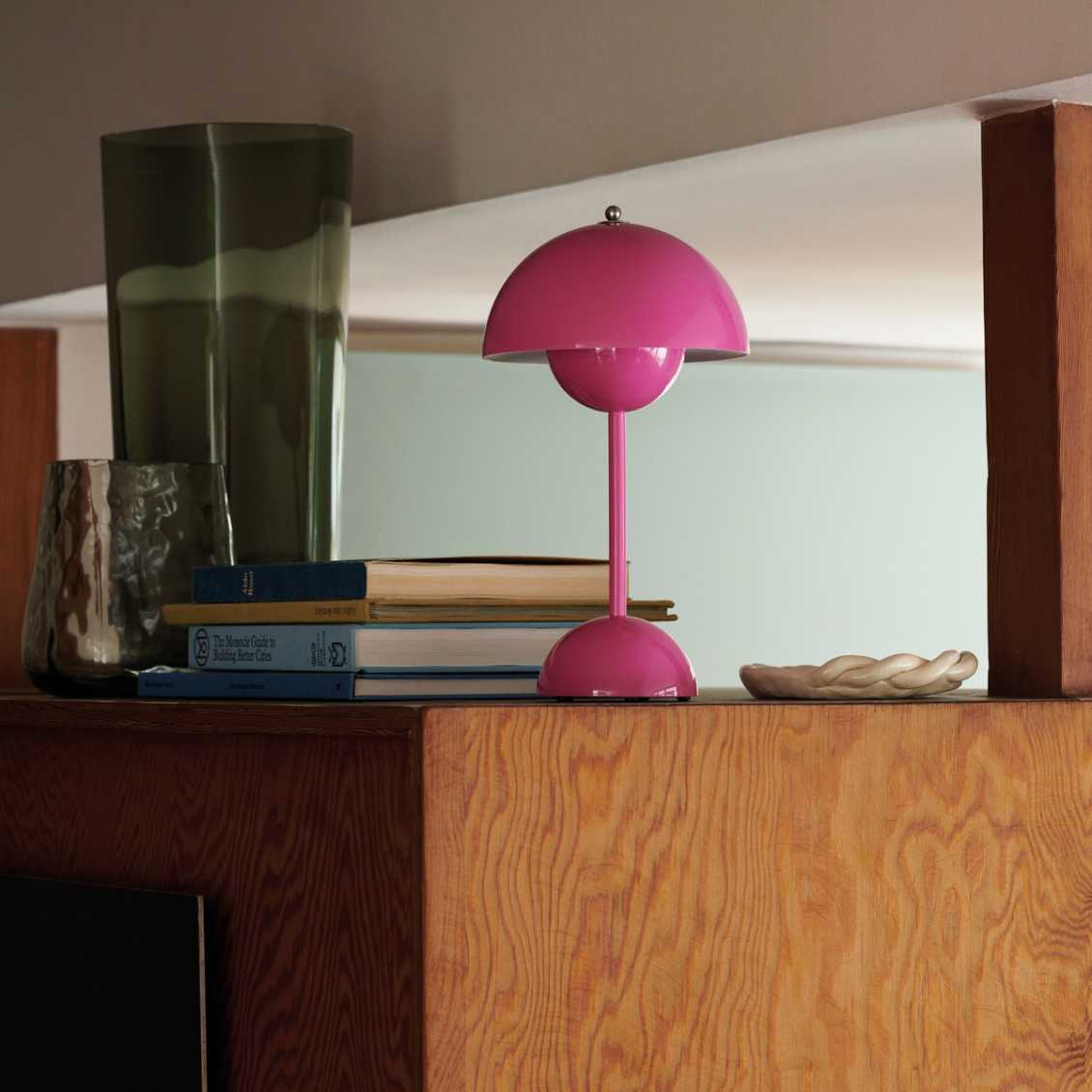 stylish-led-table-lamp-for-amb-39-ve54dh