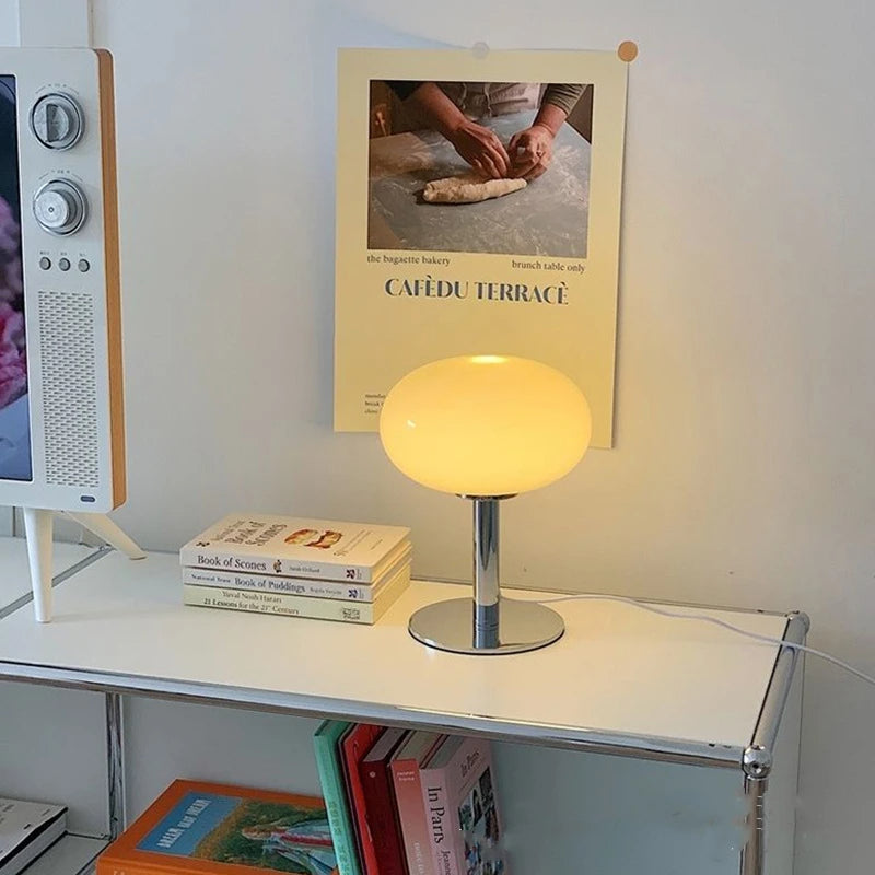 stylish-modern-table-lamp-for--9-e1zovc