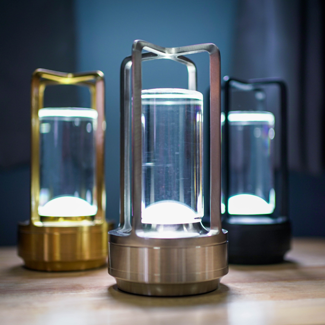 Lámpara de mesa moderna de cristal para mesita de noche