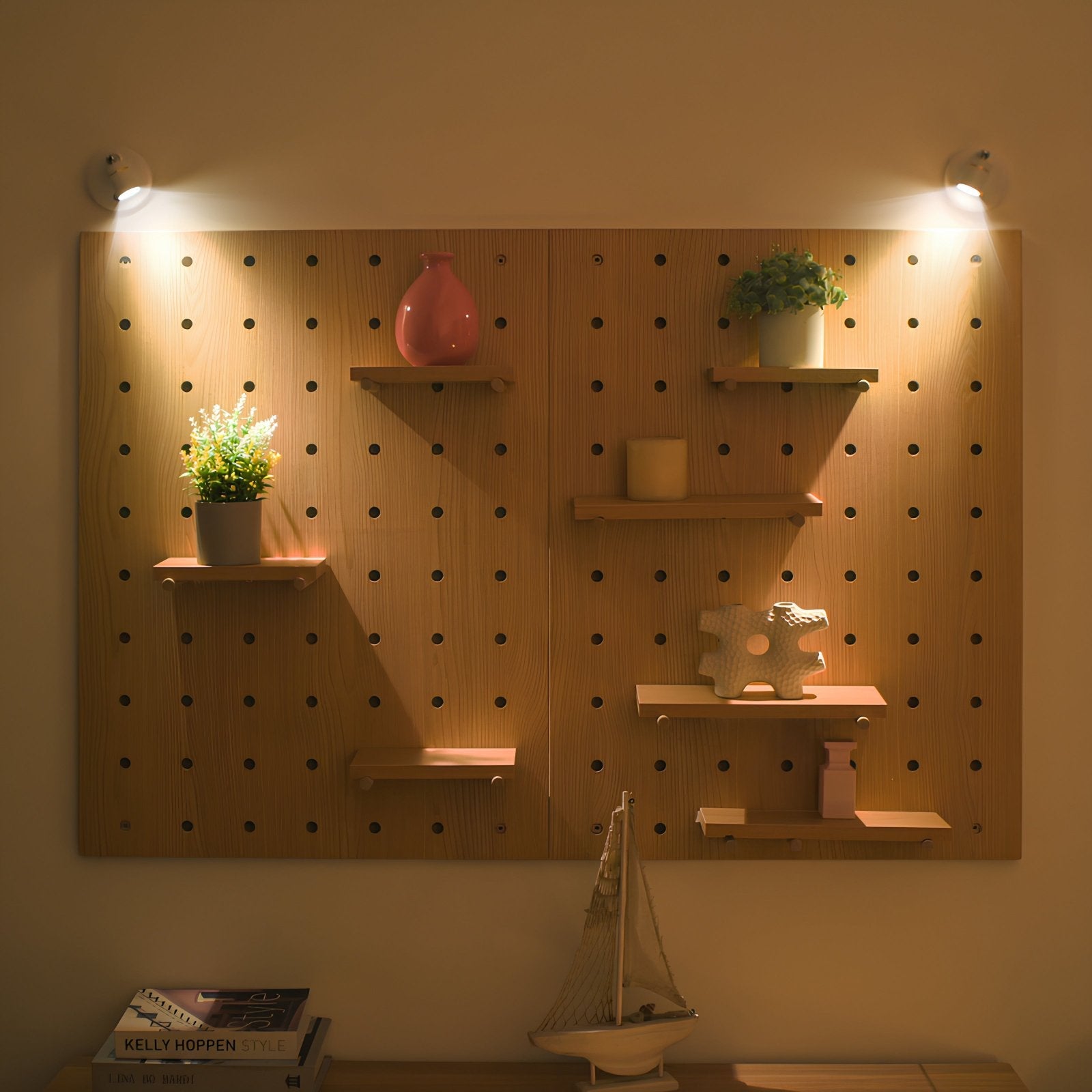 LED-Strahler verstellbar wandmontiert
