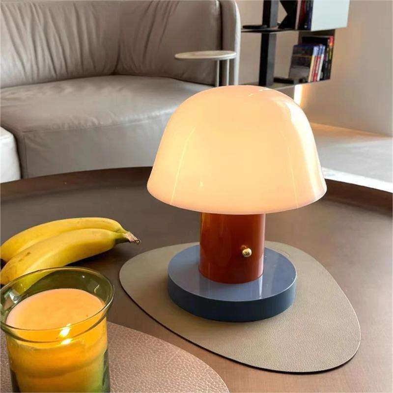 whimsical-natureinspired-table-2-u1716t