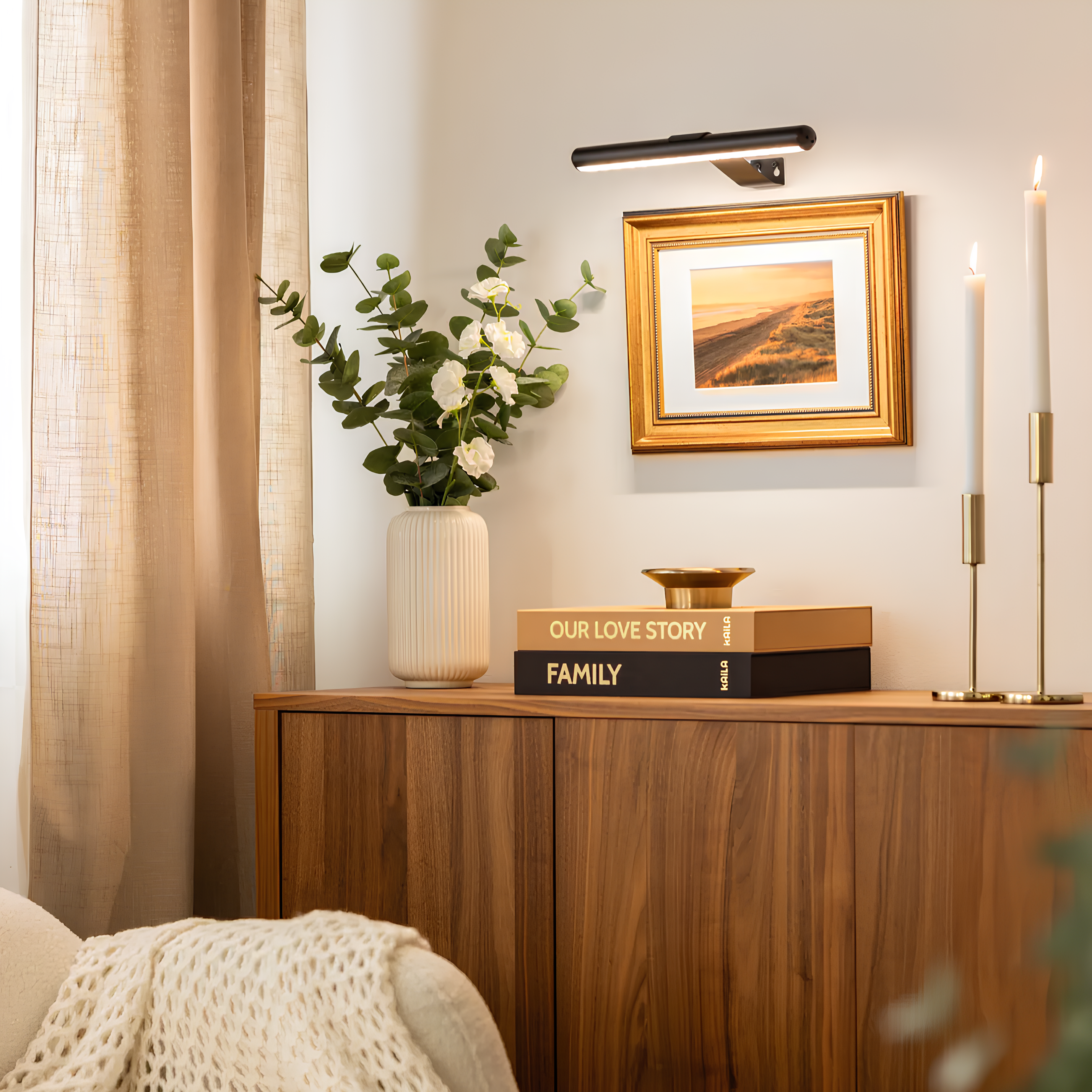 Luce a LED per quadri regolabile da parete