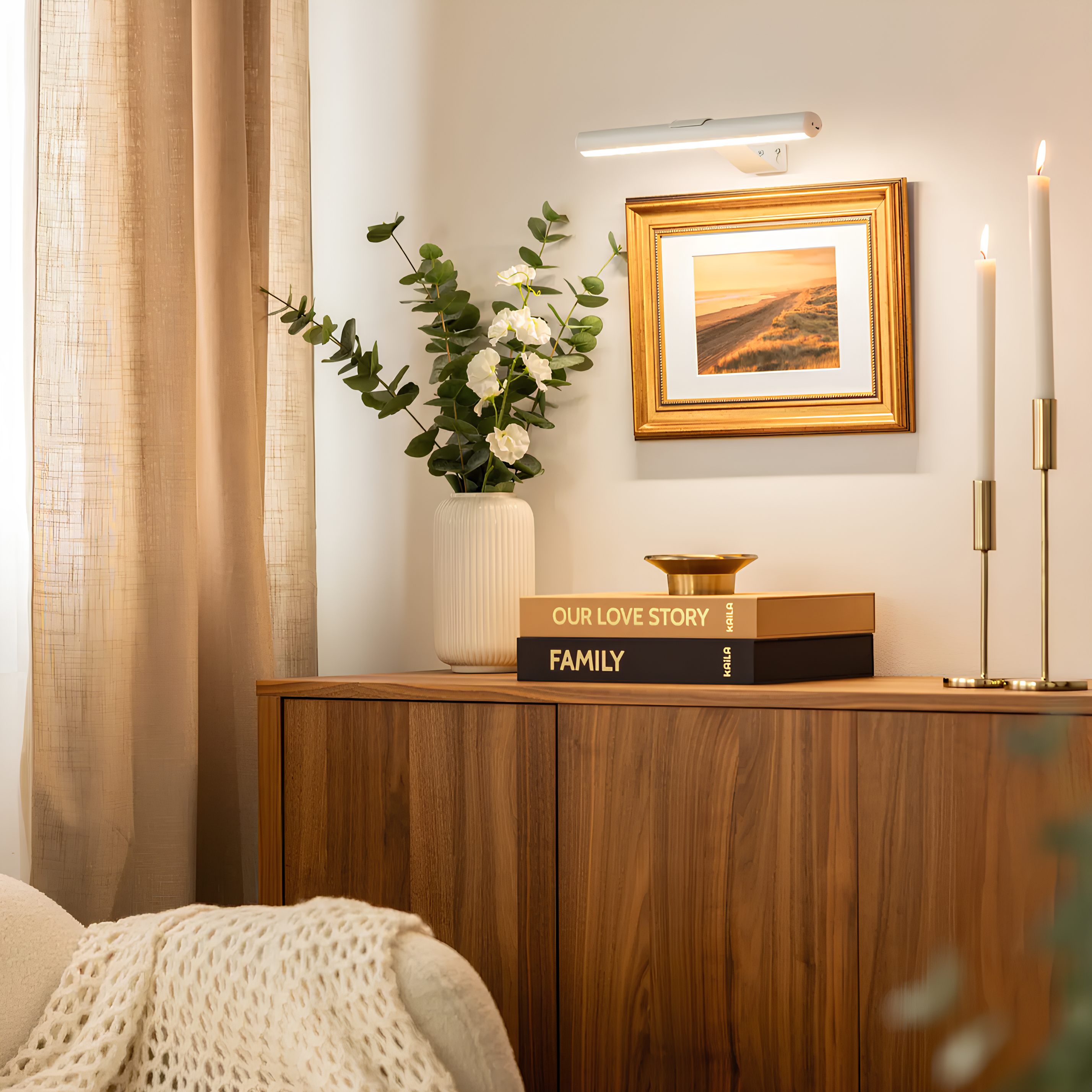 Luce a LED per quadri regolabile da parete