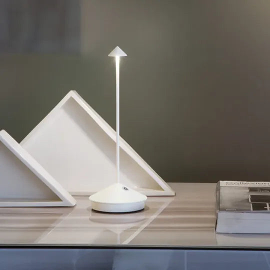 wireless-dimmable-led-table-la-5-r9bm3m