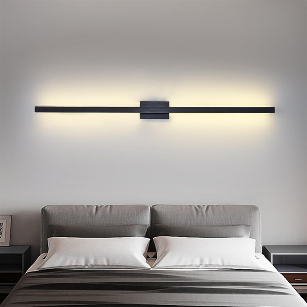 Apliques de pared LED de hierro largos, minimalistas e industriales, para una decoración contemporánea y una iluminación elegante.