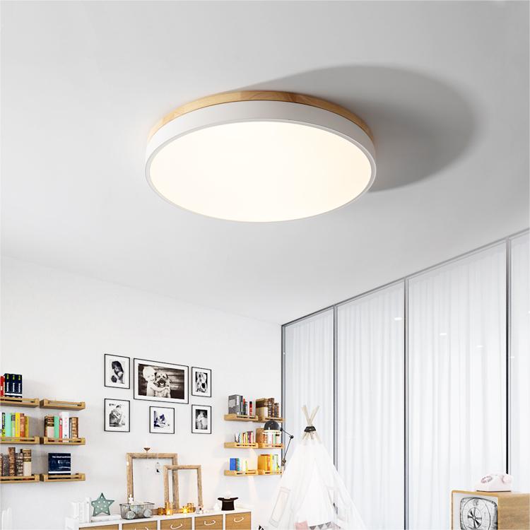 Elegant Wooden Round Flush Ceiling Lights for Living Room - Stylish Illumination for Home Décor and Ambient Lighting