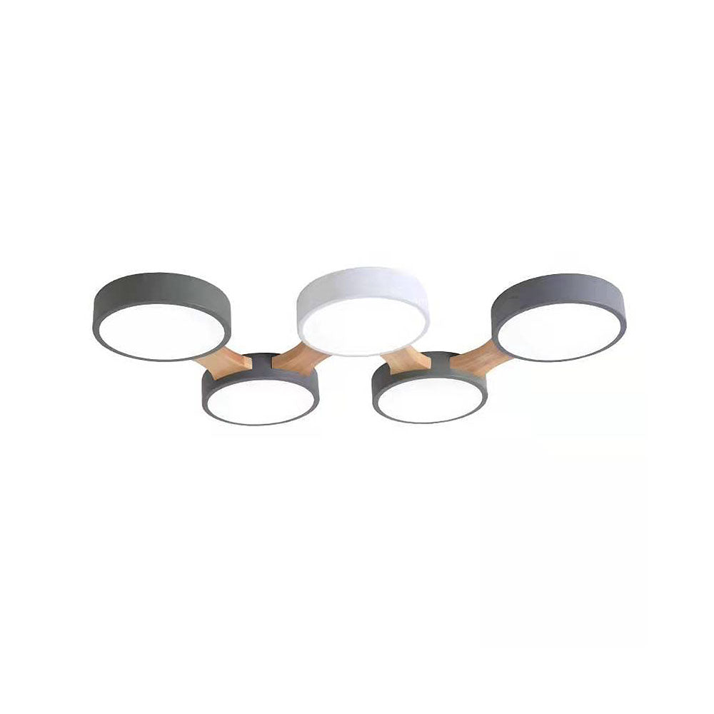 Sleek Modern LED Ceiling Light for Bedrooms - Stylish Illumination Fixture for Contemporary Home Decor and Ambient Lighting